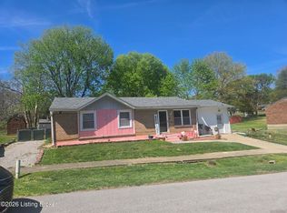 130 Bivins Ct, Radcliff, KY