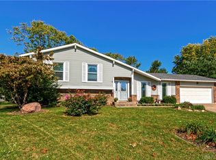 140 Stonemill Ct, Monroe, OH 45050