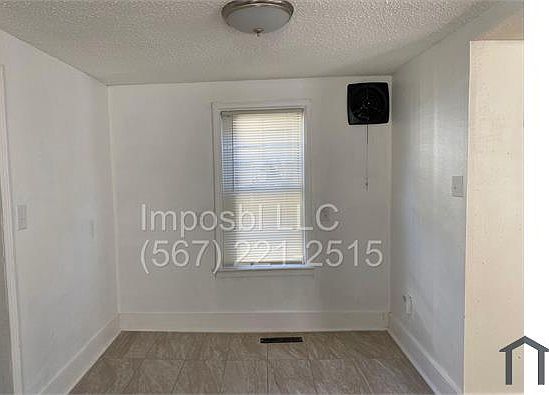 5th image of 3126 126th St