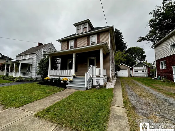 205 N 14th St, Olean, NY 14760