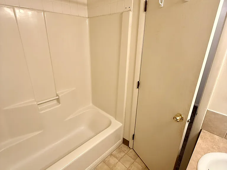 2255 Congo St — Photo 18