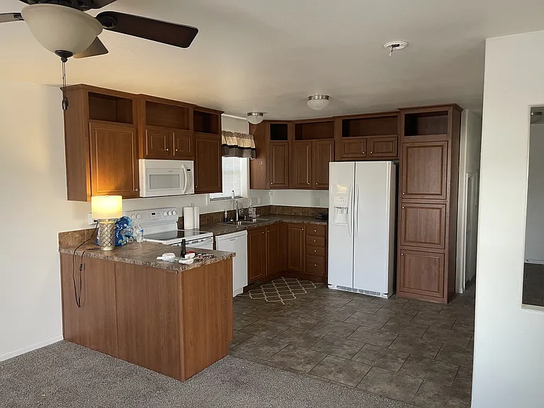 2288 Kaibab Dr — Photo 2