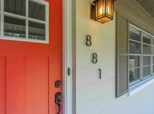 881 Grace Cir E, Jacksonville, FL 32205