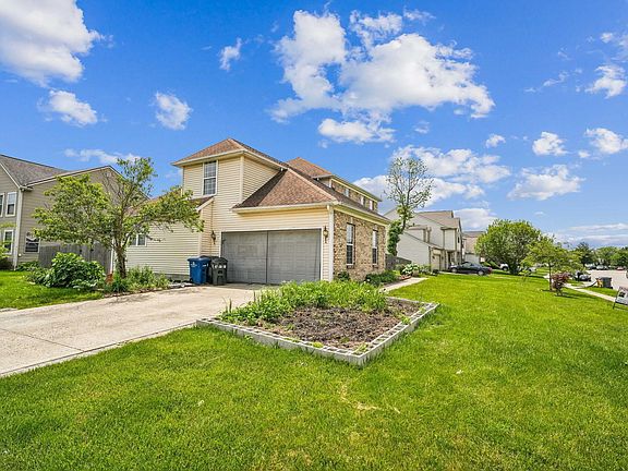 3rd image of 9067 Kingsley Dr