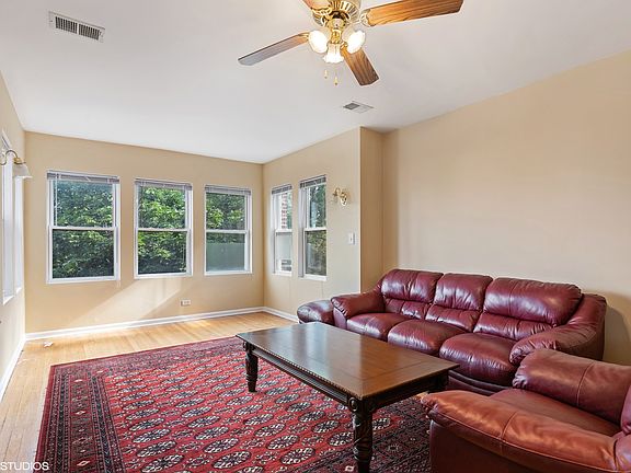 3rd image of 2223 W Highland Ave APT 3E