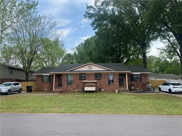 2801-2803 W D St, Russellville, AR 72801