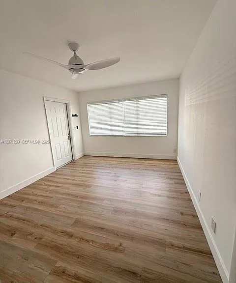 401 SE 10th St #REAR — Photo 5
