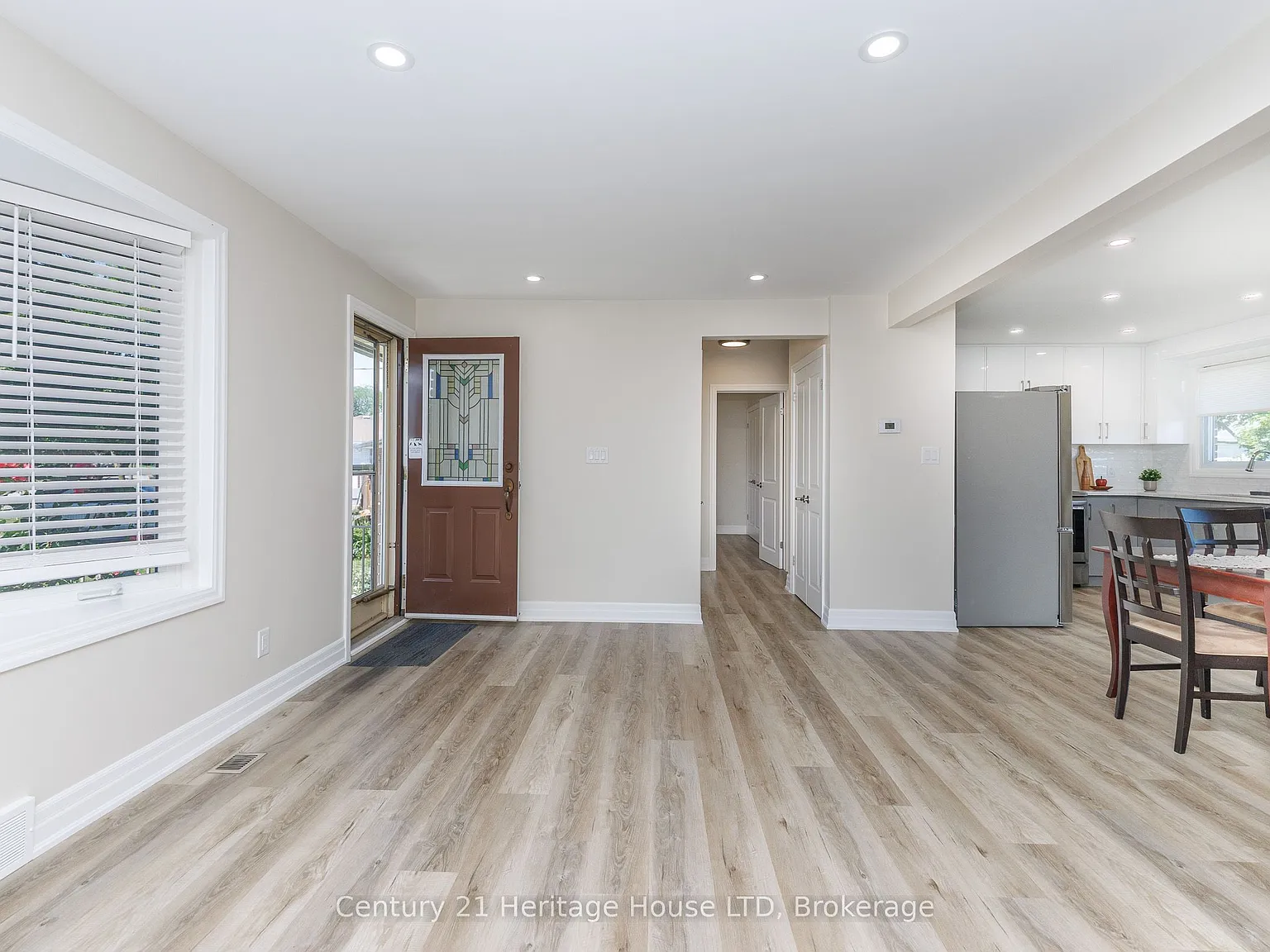 2 bed, $2,100 — Photo 4