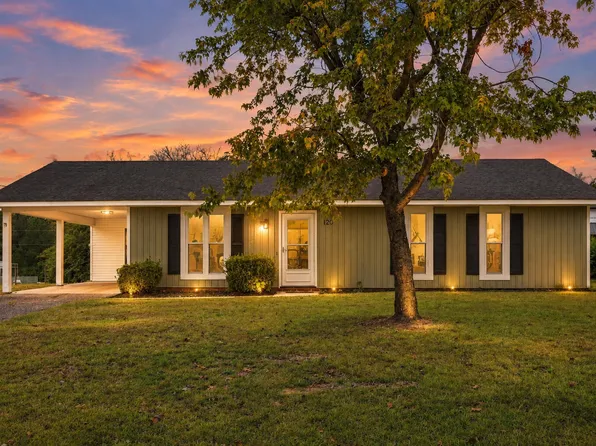 120 Mars Dr, Dunn, NC 28334