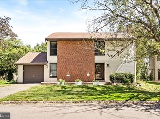 19 Overton Rd, East Windsor, NJ 08520