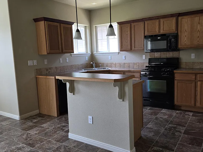 10277 W Breckfield St — Photo 3