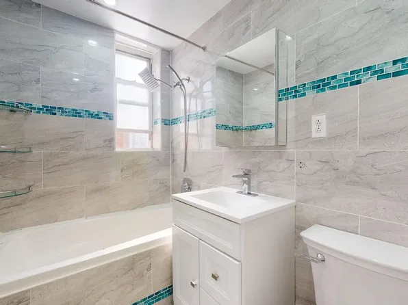 67-40 Booth Street image 34 of 40