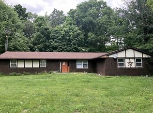 6967 W Illiana Dr, West Terre Haute, IN 47885