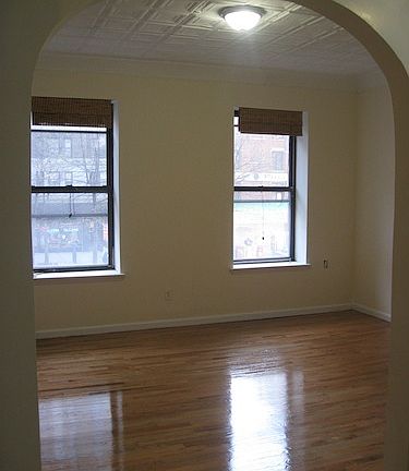 Front Facing Living Room! 