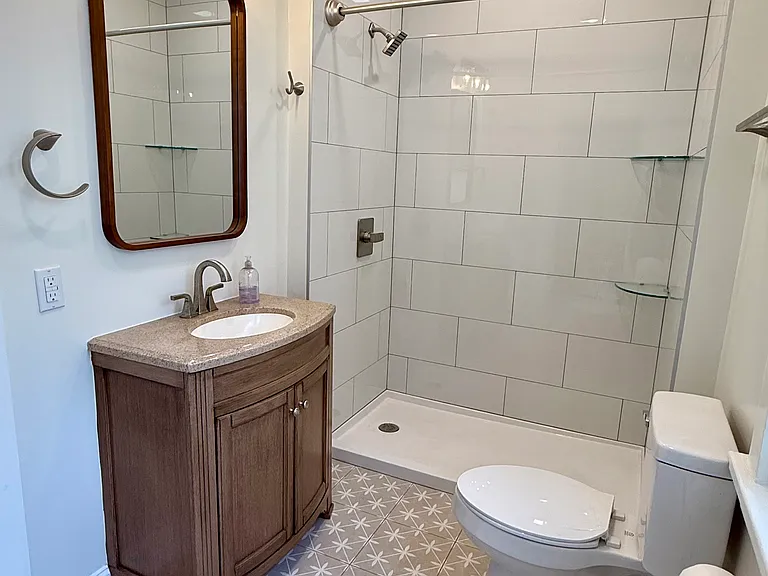 2312 Hawthorne Ave — Photo 12