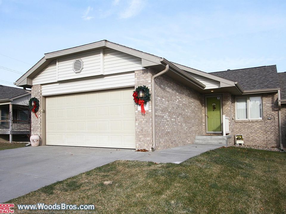 1st image of 9110 Chalk Hill Dr