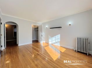 2102 W Ainslie St #E1, Chicago, IL 60625