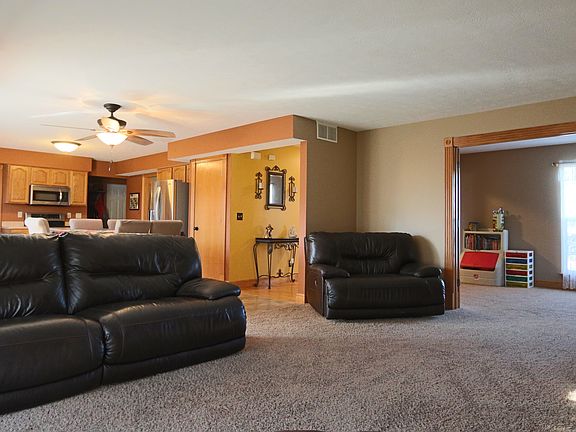 4th image of 1464 Willowood Ct