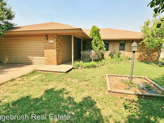 2nd image of 128 Wilmington Cir