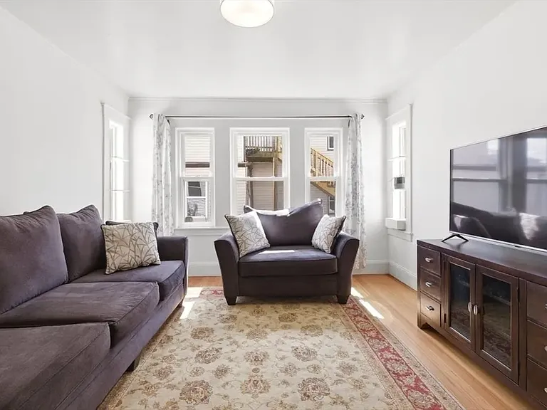 127 Winslow Ave — Photo 25