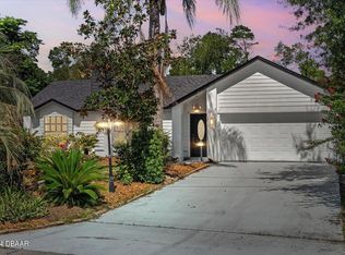 2890 Brighton Ave, Deltona, FL 32738