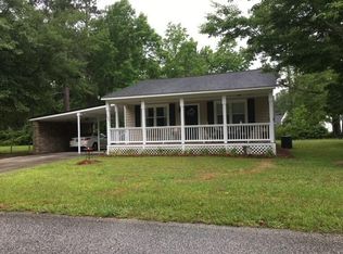 105 Pinewood Dr, Moncks Corner, SC 29461