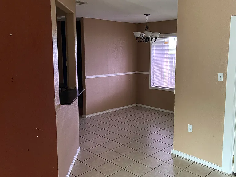 204 Bowers St — Photo 26