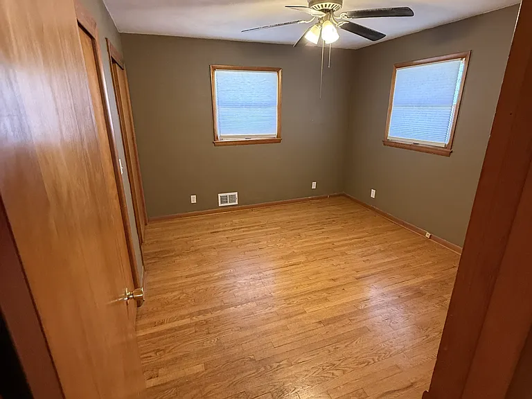308 S Benton St #1/2 — Photo 5