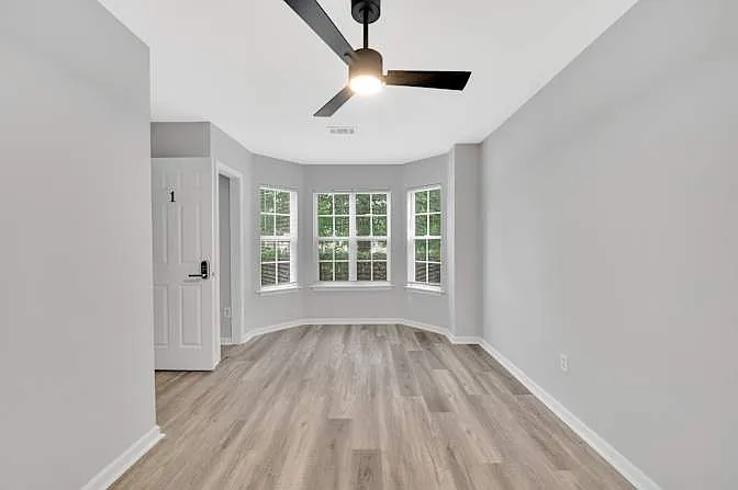 Pauline Ln — Photo 1