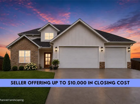 2710 S 20th St, Rogers, AR 72758