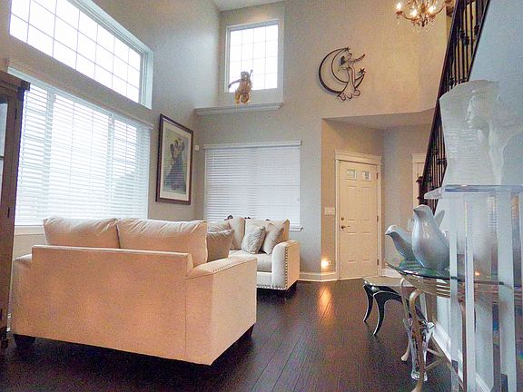3rd image of 2591 Camberley Cir #4-813