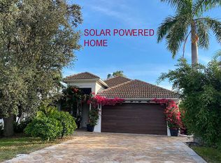 786 109th Ave N, Naples, FL 34108