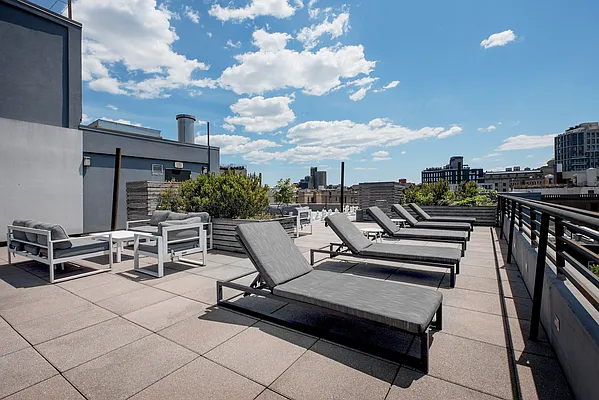 Rented by Compass | media 23