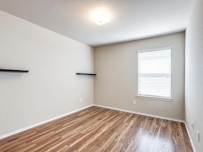 1101 Rainer Dr — Photo 21