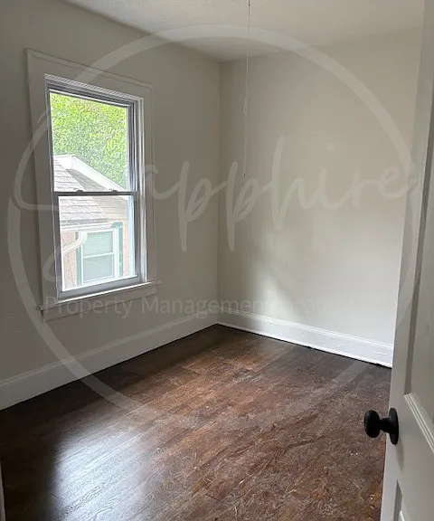 1508 E 49th Ter — Photo 19