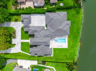 8719 Twin Lake Dr, Boca Raton, FL 33496