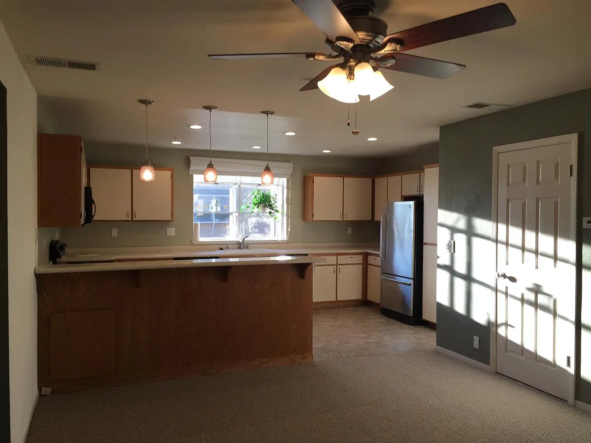 1152 Pear Tree Lane — Photo 2