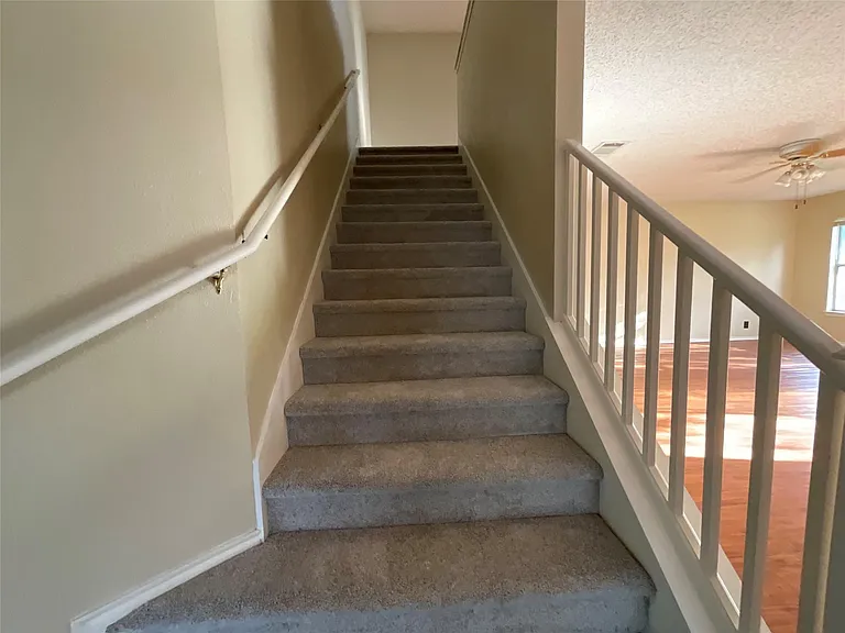 1172 Southern Pl — Photo 11