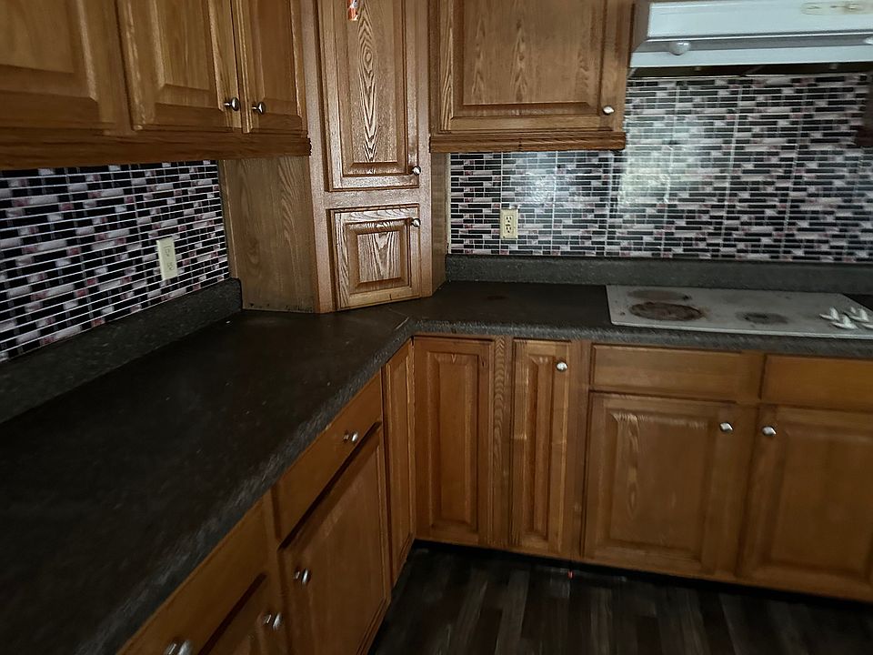 2nd image of 11521 SE Highway 464c