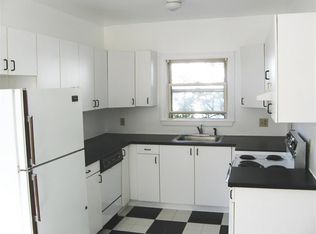407 Broadway #2A, Somerville, MA 02145