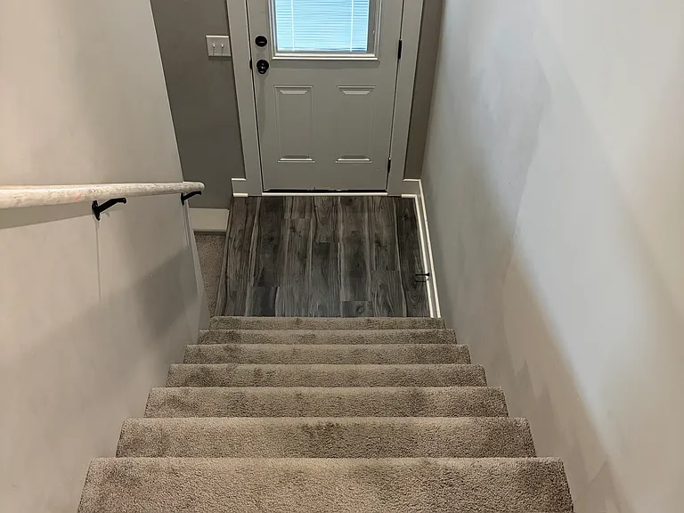 5214 N Toben Dr — Photo 3