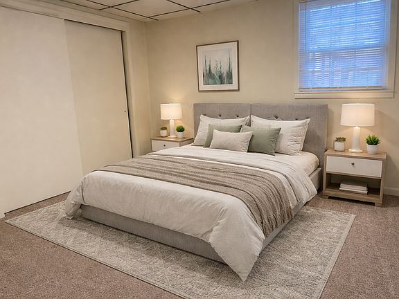 4th image of 420-430 E High St #12