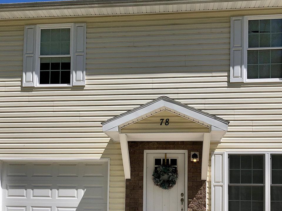 1st image of 78 Brownstone Dr