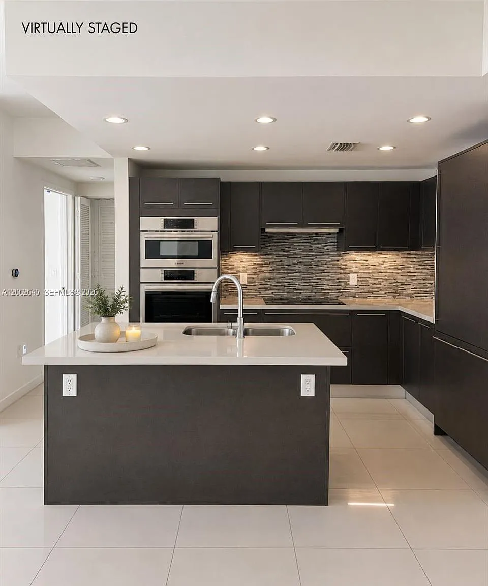 Midtown At Doral — Photo 3