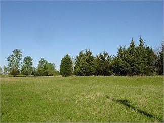 3rd image of 140 County Road 2163