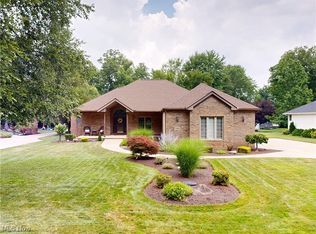 5900 Valley Pkwy, North Royalton, OH 44133
