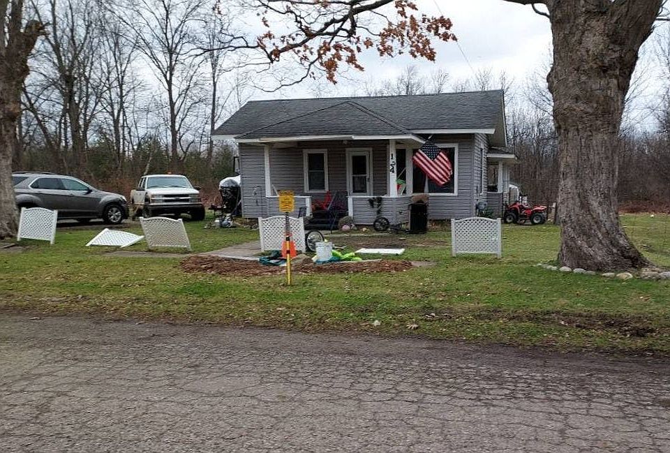 1st image of 124 Washington