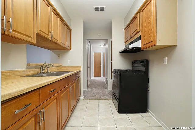 7019 Greenberry Dr — Photo 8