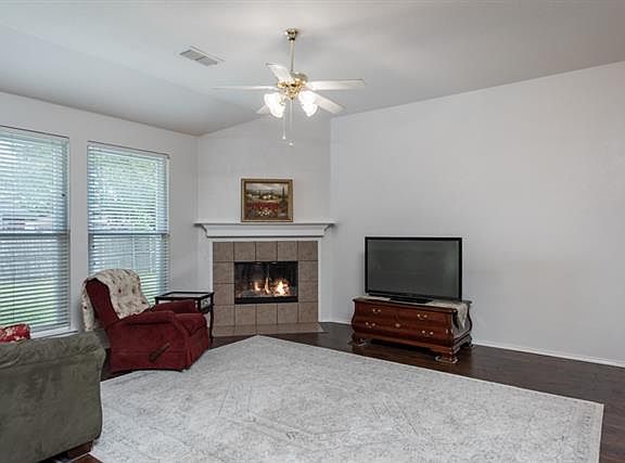 5th image of 7207 Fossil Lake Dr