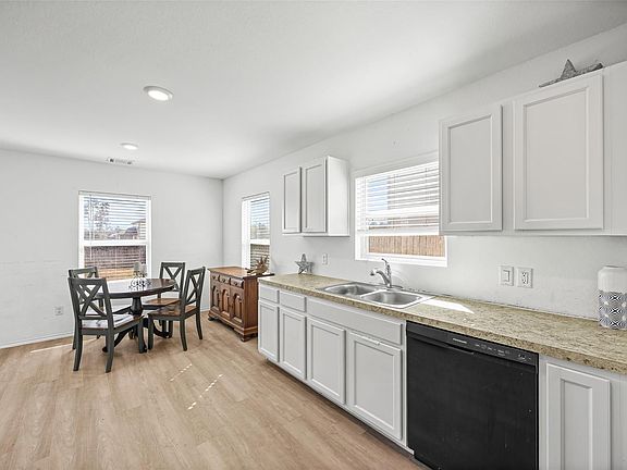 5th image of 5976 Rimini Landing Ln
